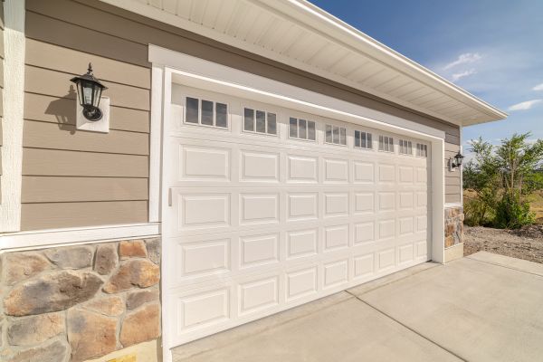 Garage Lifting in Warrenton